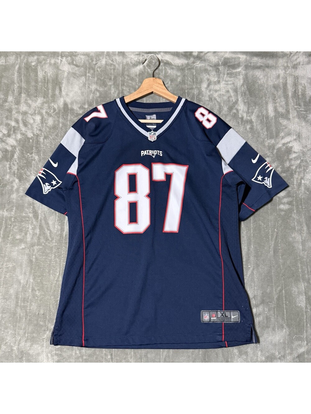 Vintage Nike Patriots Gronkowski 87 Football Jersey Size M Boys